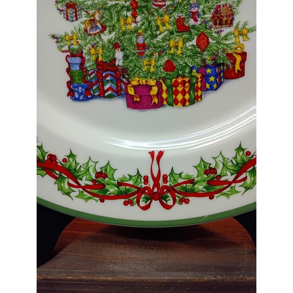 Christopher Radko Traditions Holiday Celebrations Set 4 Dinner Plates Christmas - Picture 5 of 10